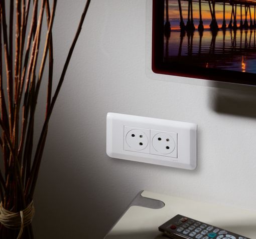 Picture of White 4-Piece Horizontal Mosaic Frame 078814L